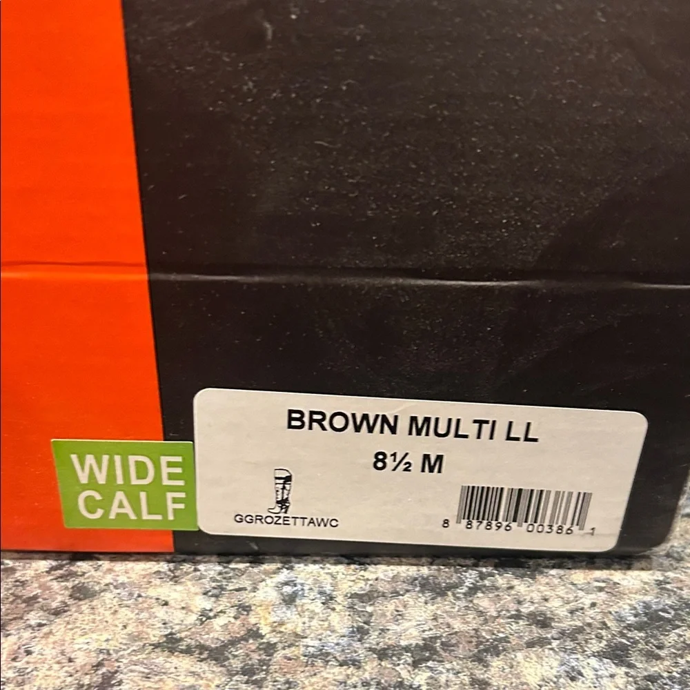 Guess Brown Heeled Boots for Women - Picture 7 of 8